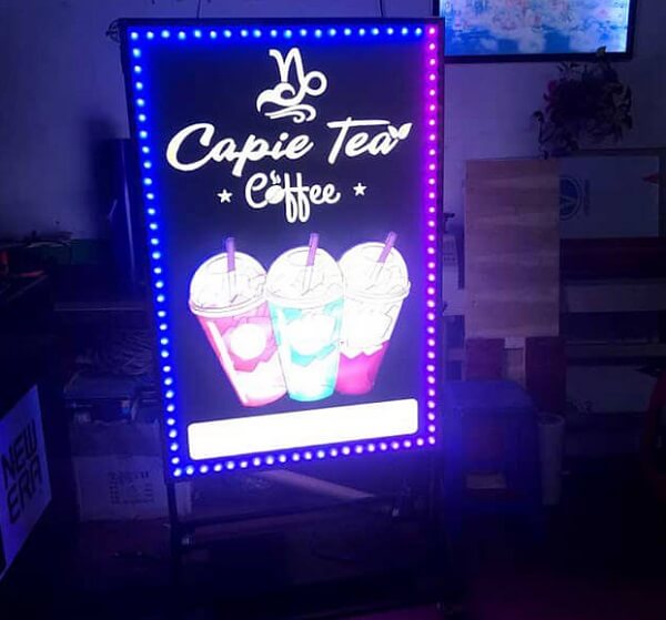 Mẫu Bảng Hiệu Hộp Đèn Đứng Đẹp