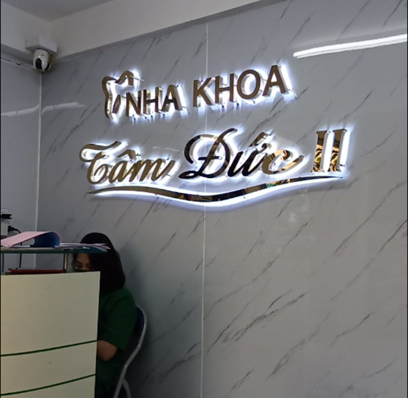 Mẫu Bảng Hiệu Phòng Khám Nha Khoa Đẹp Năm 2026 Hiện Đại
