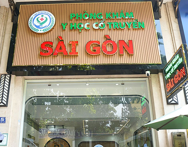 Mẫu Bảng Hiệu Phòng Khám Đông Y Đẹp Năm 2026 Chuẩn Thẩm Mỹ
