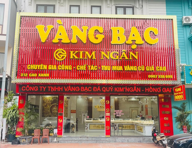 Mẫu Bảng Hiệu Tiệm Vàng Đẹp Năm 2026 Sang Trọng
