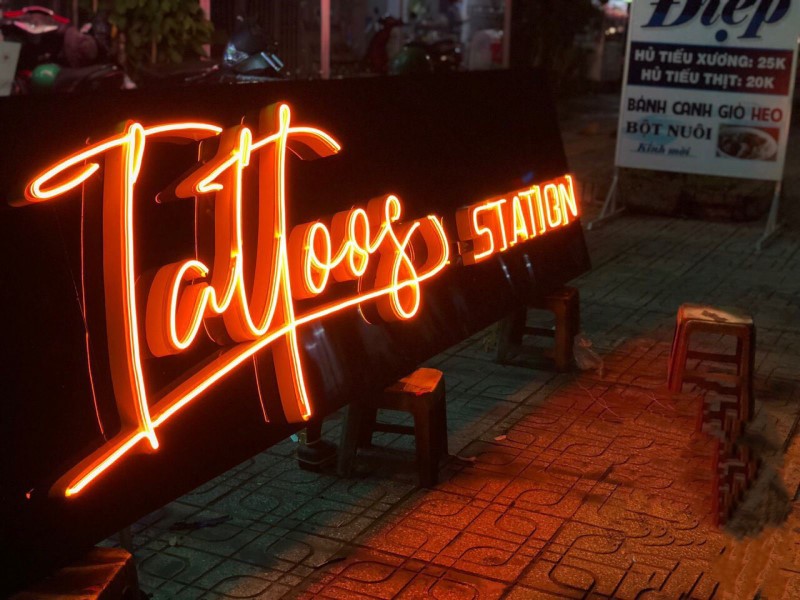 Mẫu Biển Hiệu Đèn Neon Đẹp Nổi Bật Thu Hút Khách Hàng