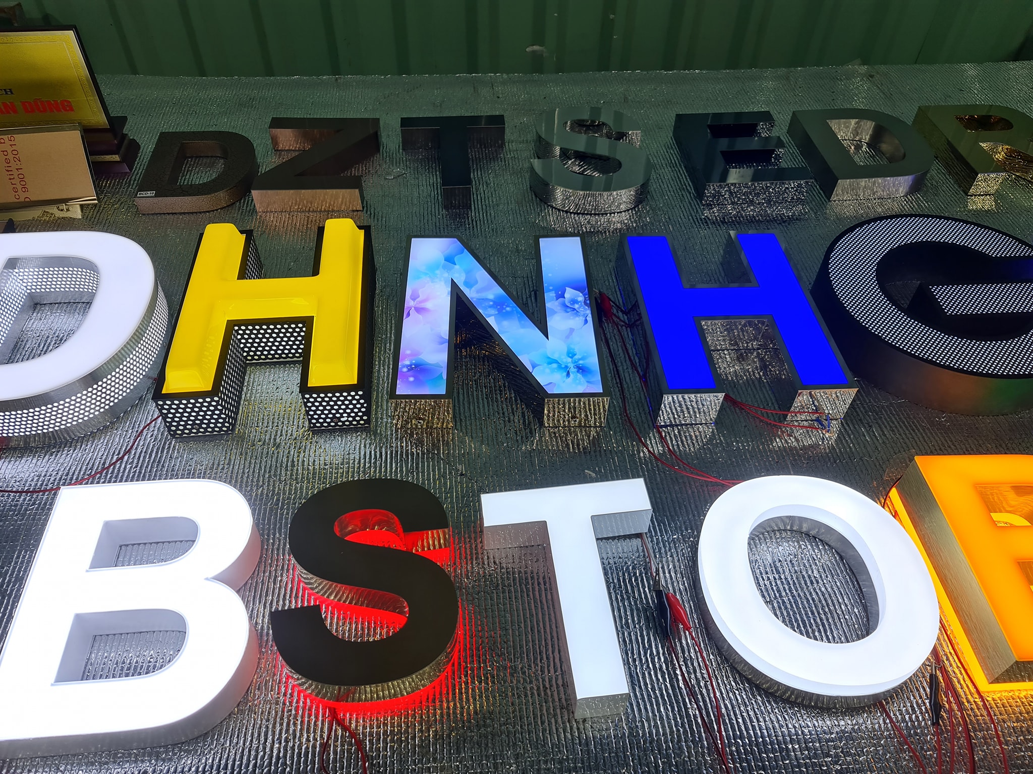 Mẫu Biển Quảng Cáo Chữ Nổi Đẹp