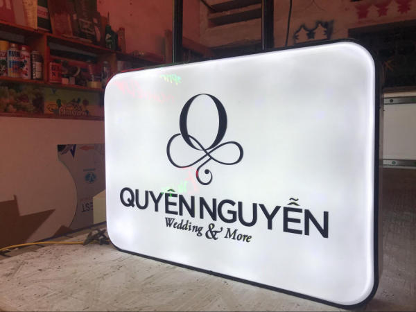 Mẫu Biển Vẫy Quảng Cáo Đẹp Năm 2026