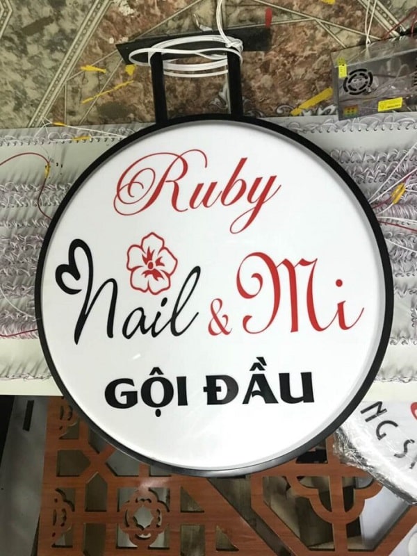 Mẫu Biển Vẫy Quảng Cáo Đẹp Năm 2026