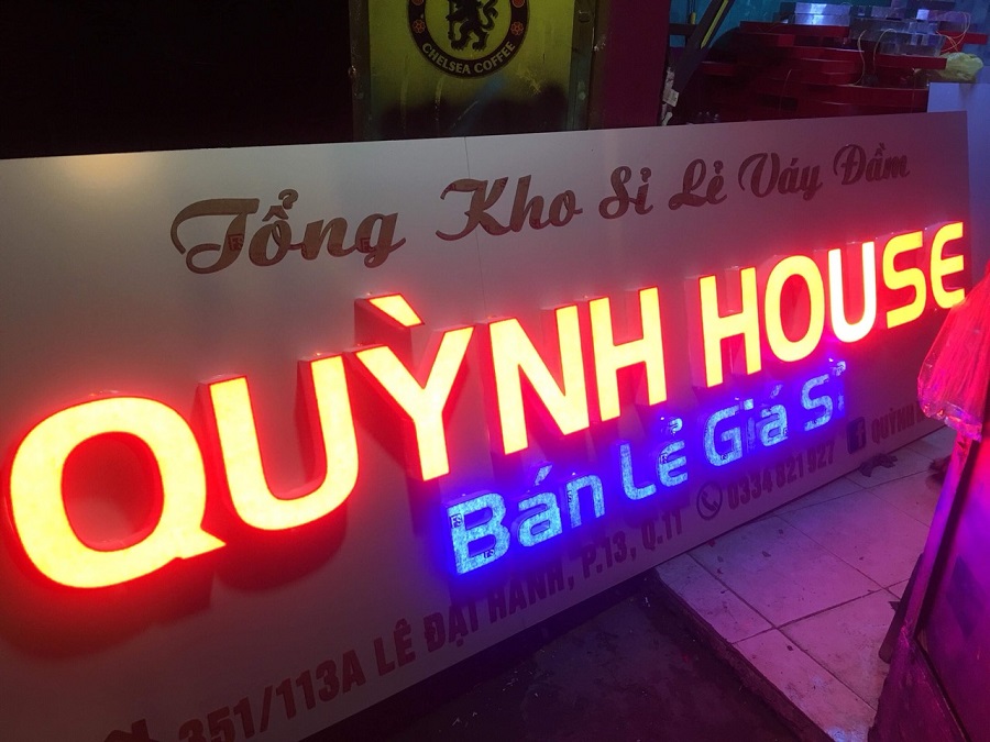 Mẫu Biển Hiệu Alu Chữ Nổi Mica Đẹp