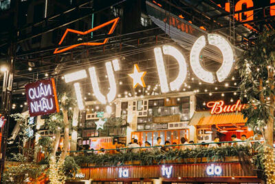 Thiết Kế Bảng Quảng Cáo Nhà Hàng Đẹp, Ấn Tượng