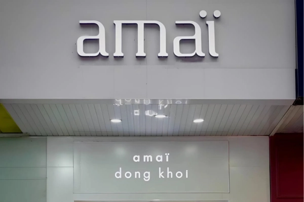 Mẫu Bảng Hiệu Chữ Mica Đẹp Năm 2026