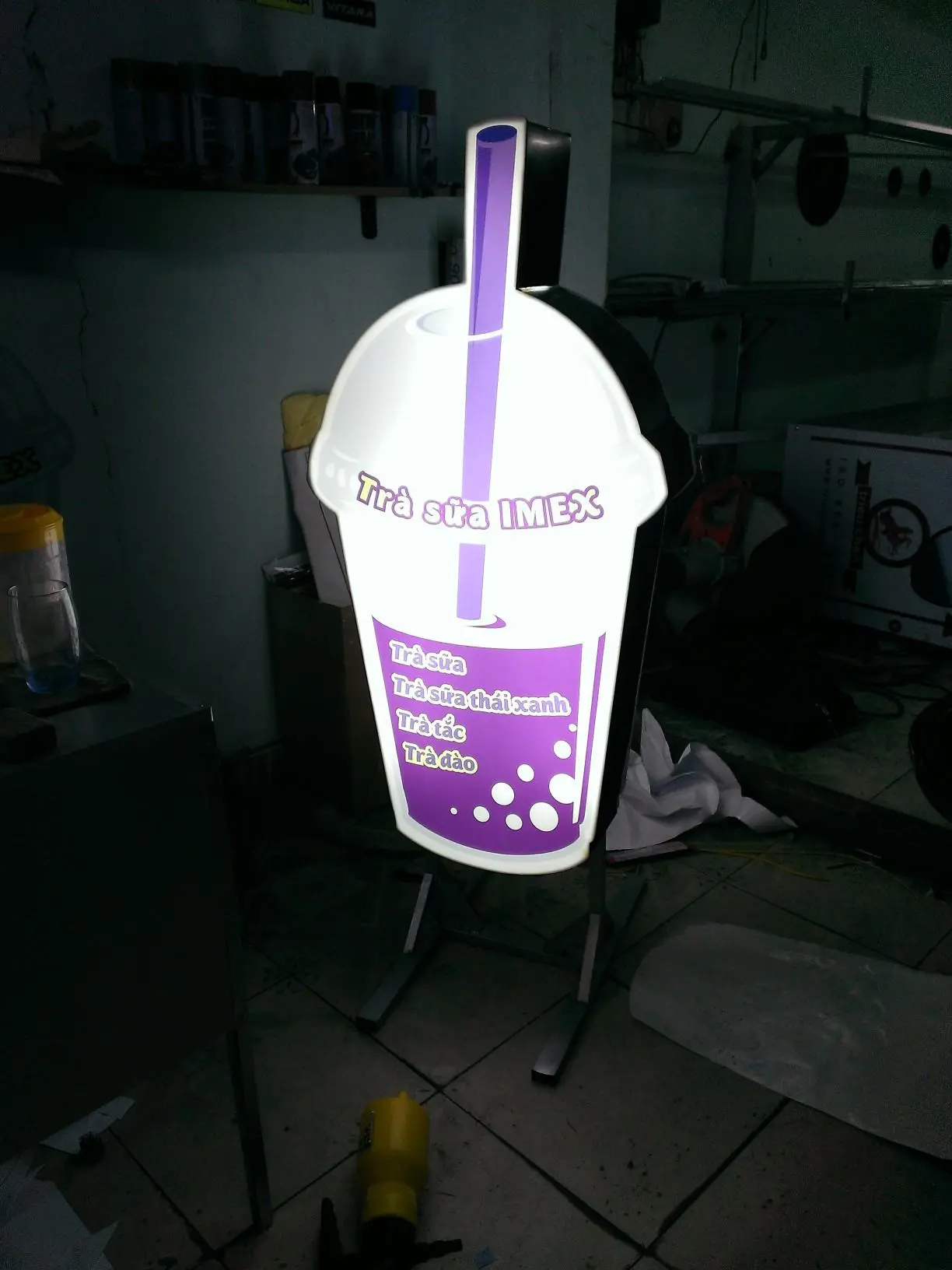 Mẫu Hộp Đèn Trà Sữa Đẹp Năm 2026