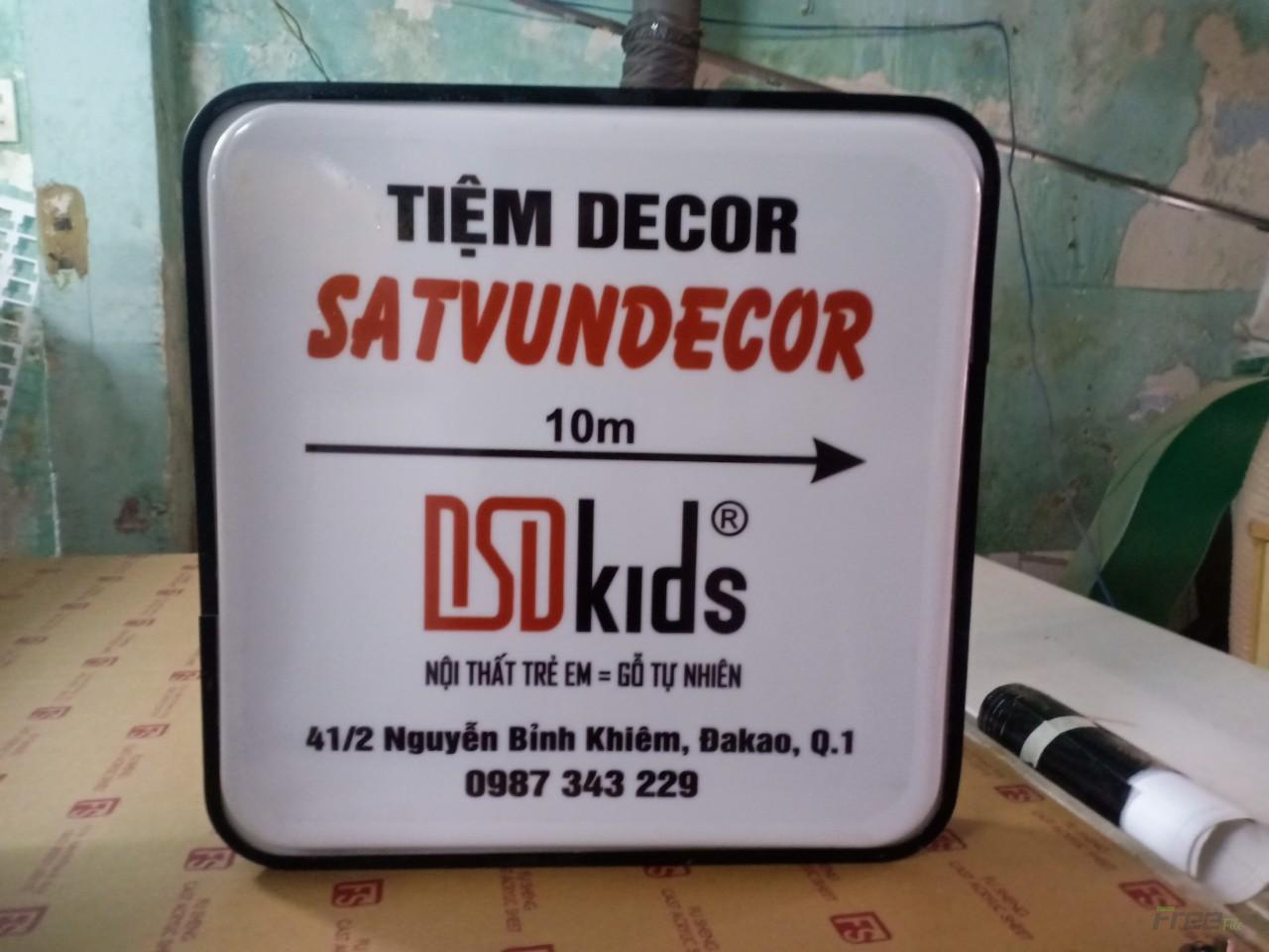 Thi Công Bảng Hiệu Mica Hút Nổi Đẹp