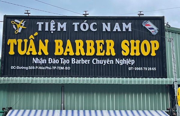 Mẫu Biển Quảng Cáo Barber Shop Đẹp Năm 2026