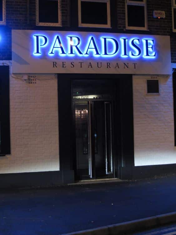 Thiết Kế Biển Quảng Cáo Nhà Hàng