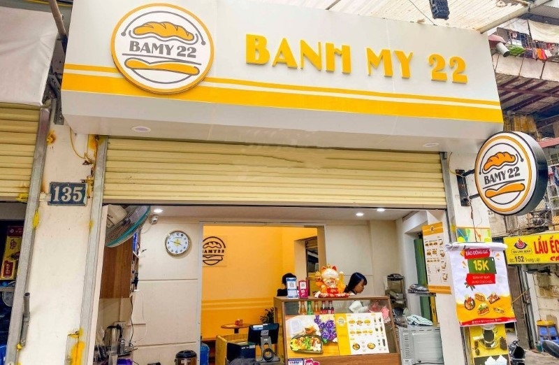 Thi Công Bảng Hiệu Bánh Mì