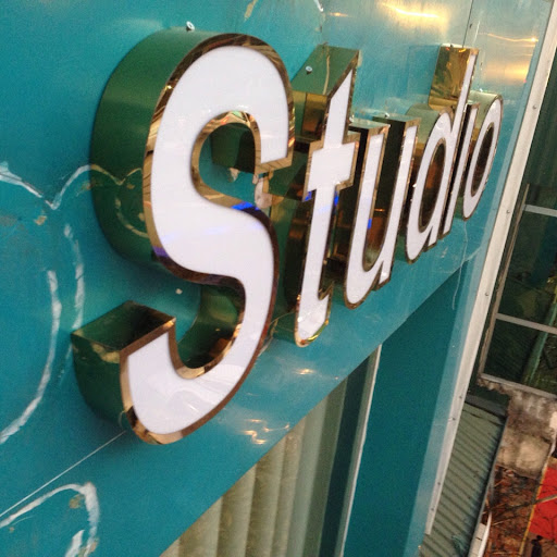 Thi Công Biển Quảng Cáo Chữ Inox