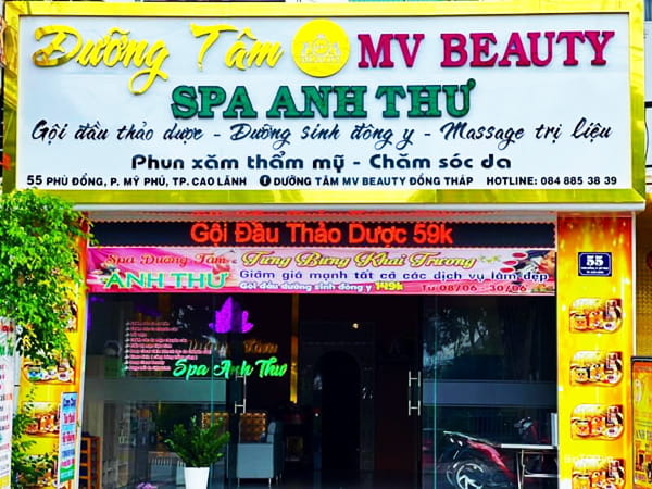 Thi Công Bảng Hiệu Phun Xăm Thẩm Mỹ