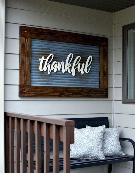 Thiết Kế Biển Hiệu Tôn Sóng