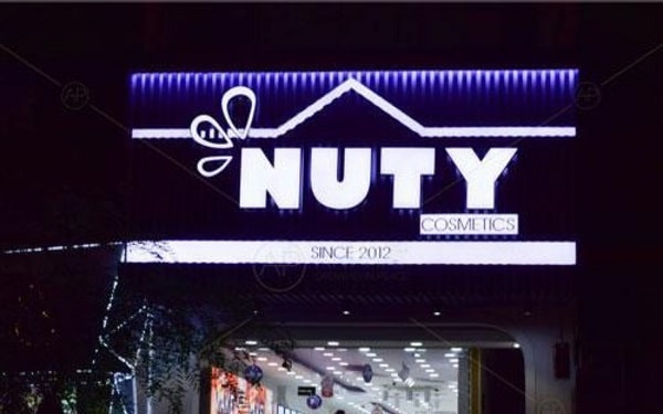 Mẫu Biển Hiệu Tôn Sóng Đẹp Năm 2026