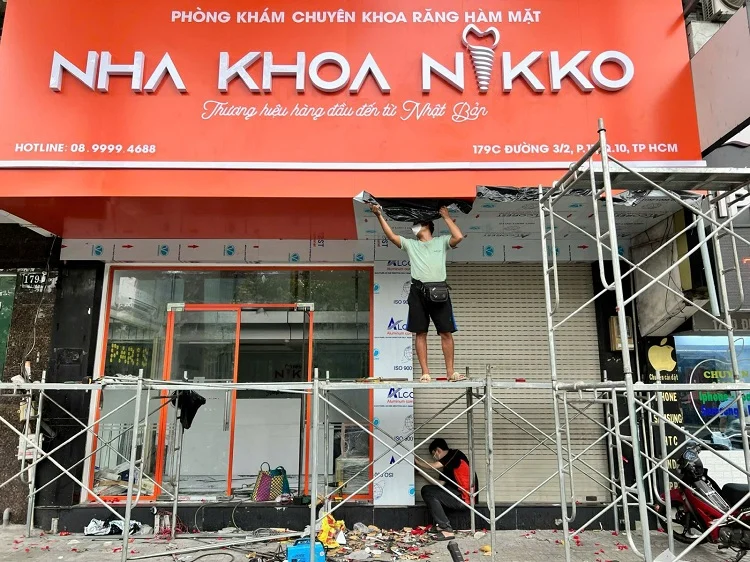 Mẫu Bảng Hiệu Doanh Nghiệp Đẹp Năm 2026