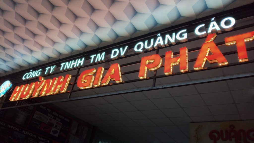 Bảng Hiệu Chữ Nổi Đèn LED
