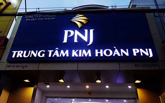 Thi Công Bảng Hiệu Chữ Nổi Đèn LED