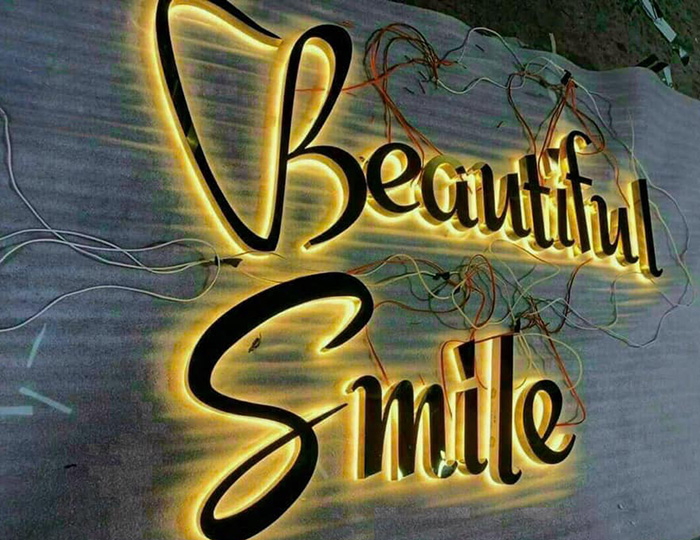 Thiết Kế Bảng Hiệu Chữ Nổi Đèn LED