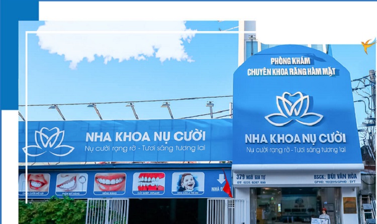 Mẫu Bảng Quảng Cáo Nha Khoa Đẹp