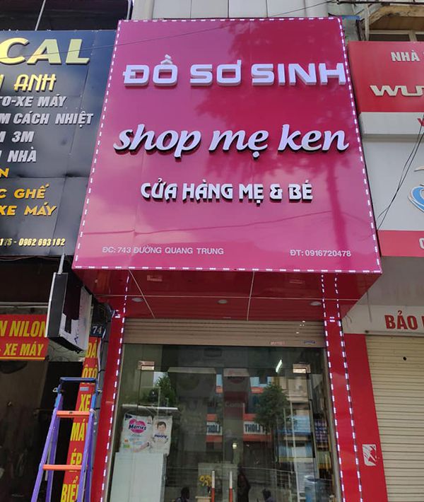 Thi Công Bảng Hiệu Shop Quần Áo Đẹp