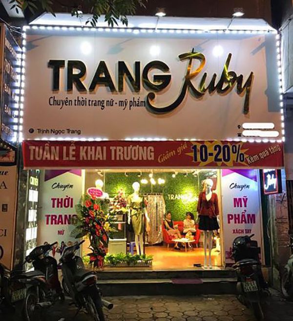 Thiết Kế Bảng Hiệu Shop Quần Áo Đẹp