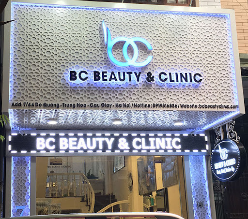 Mẫu Biển Quảng Cáo Shop Quần Áo Đẹp 2026