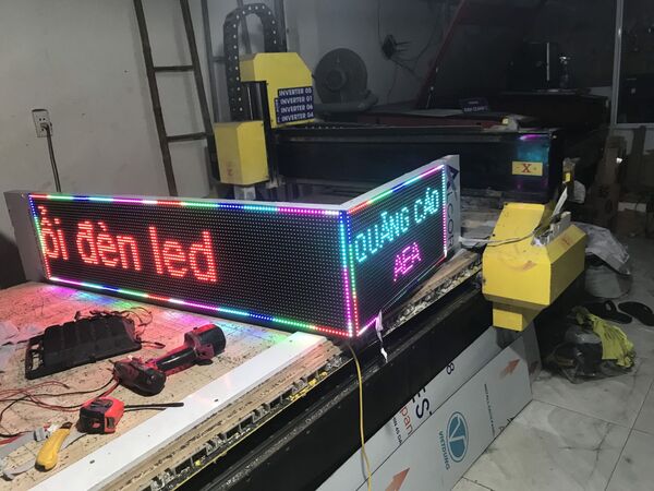 Thiết Kế Bảng Hiệu Đèn LED Điện Tử Đẹp