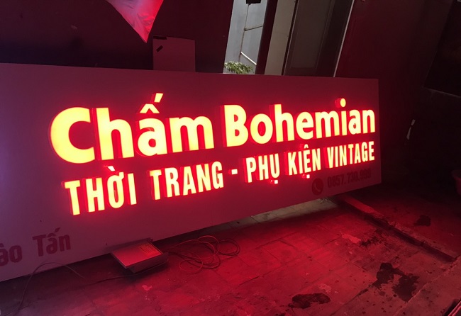 Mẫu Chữ Nổi Mica Đèn LED Đẹp