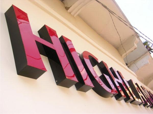 Mẫu Biển Mica Chữ Nổi Đẹp