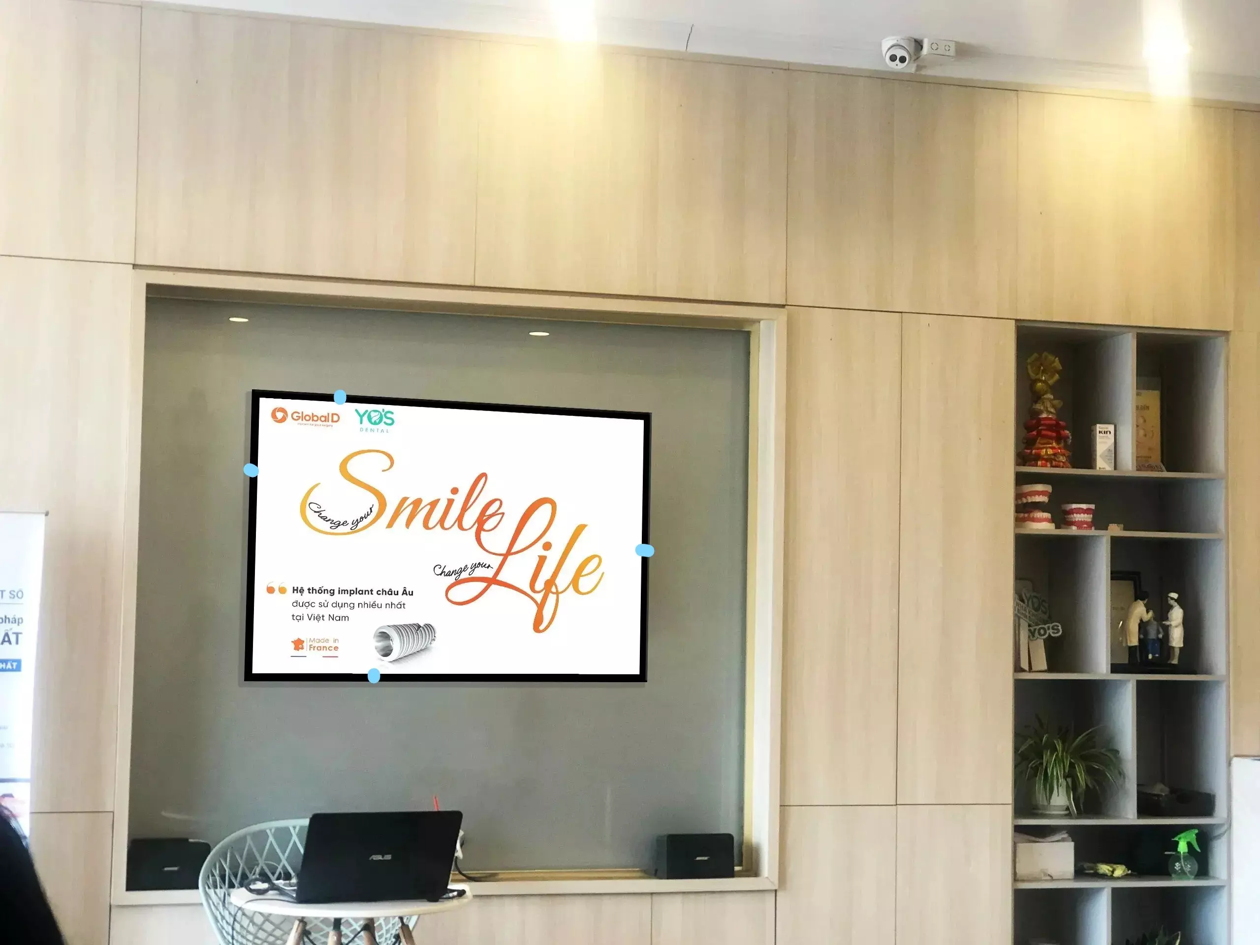 Thi Công Bảng Hiệu Hộp Đèn Spa Đẹp