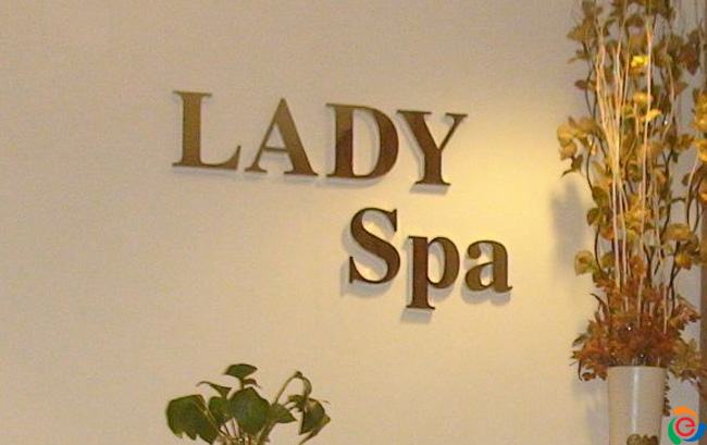 Mẫu Bảng Hiệu Hộp Đèn Spa Đẹp