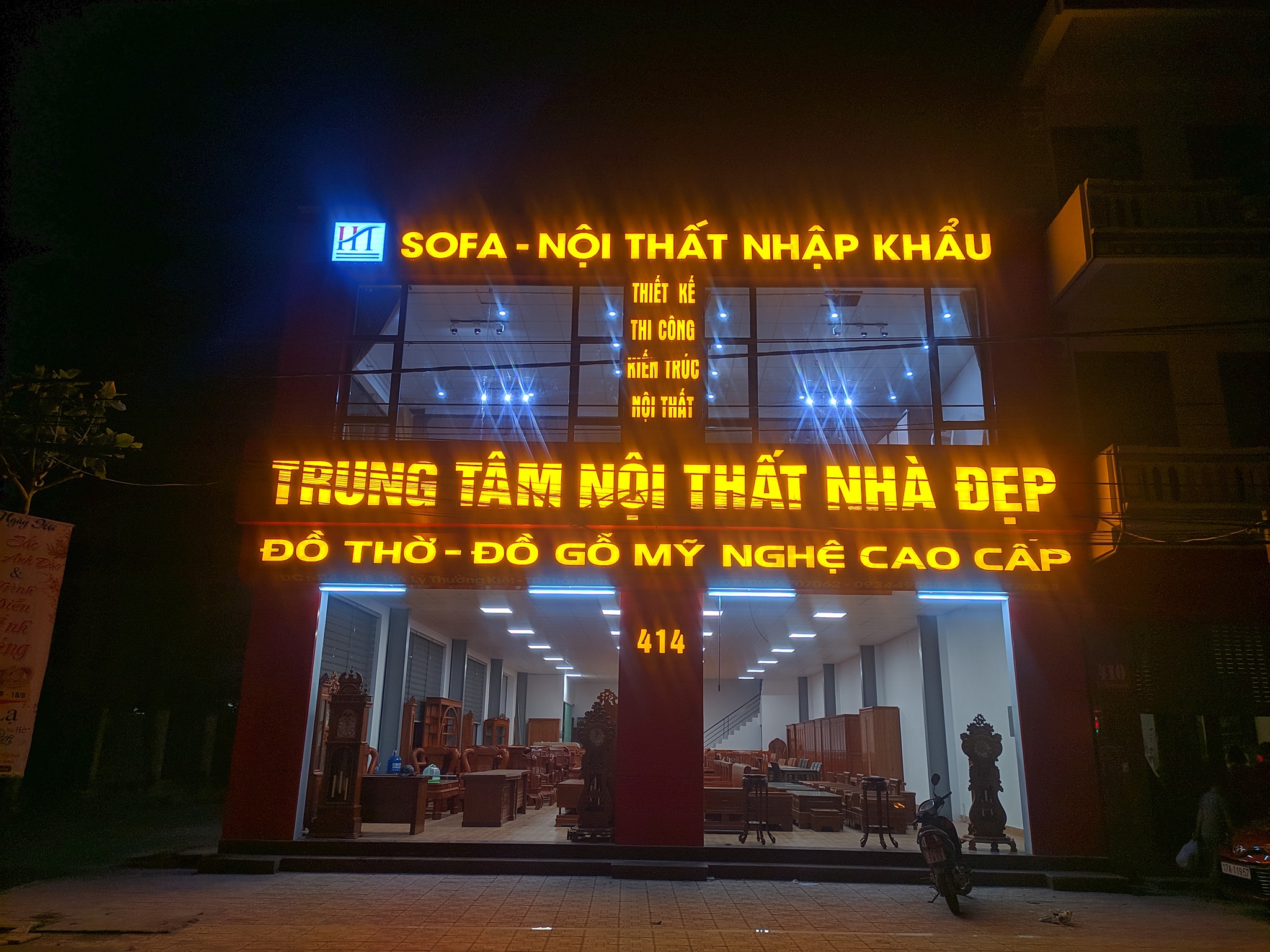 Thi Công Chữ Nổi Mica Gắn Đèn LED Đẹp
