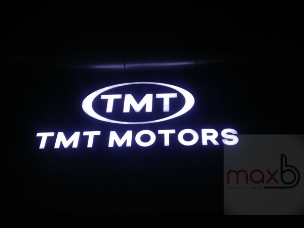 Thiết Kế Chữ Nổi Mica Gắn Đèn LED Đẹp