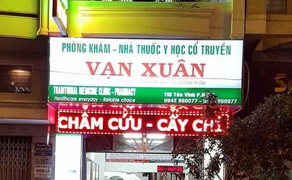 Thi Công Bảng Hiệu Phòng Khám Chuyên Nghiệp