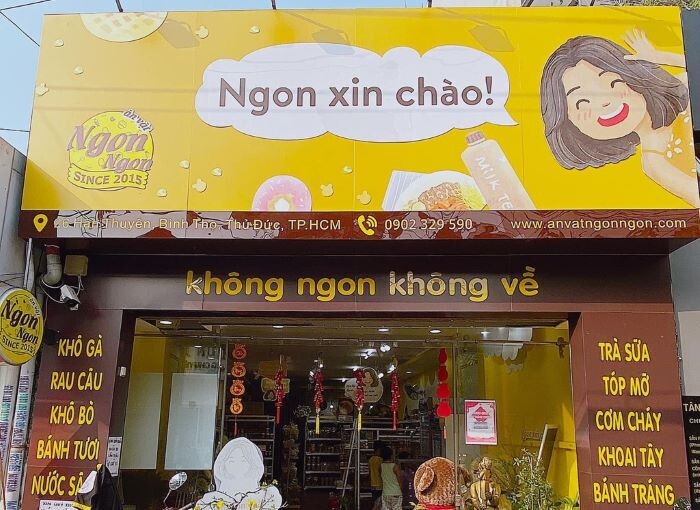 Thi Công Bảng Hiệu Ăn Vặt Chuyên Nghiệp