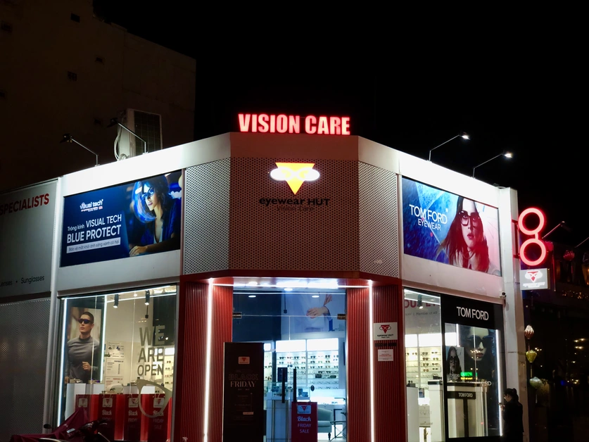 Thiết Kế Bảng Hiệu Ăn Vặt Chuyên Nghiệp