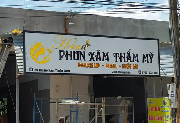 Mẫu Bảng Hiệu Thẩm Mỹ Đẹp Năm 2026