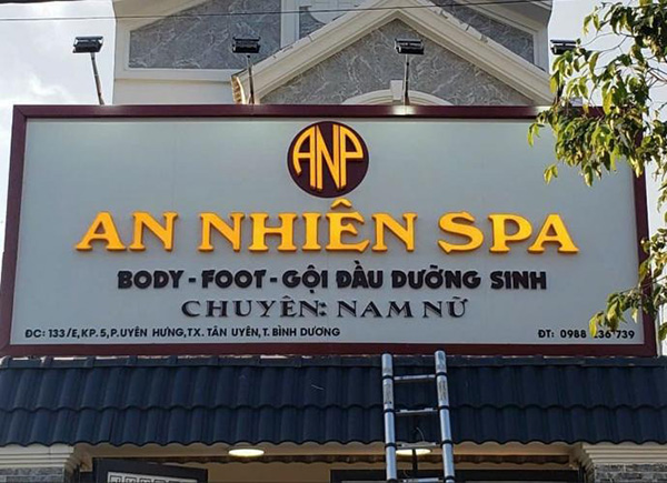 Mẫu Bảng Hiệu Thẩm Mỹ Đẹp Năm 2026