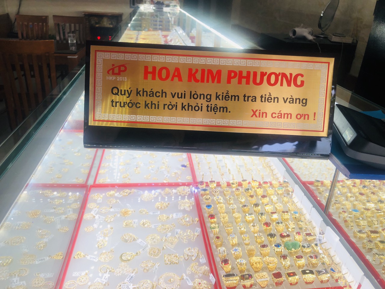 Thiết Kế Bảng Hiệu Tiệm Vàng Đẹp
