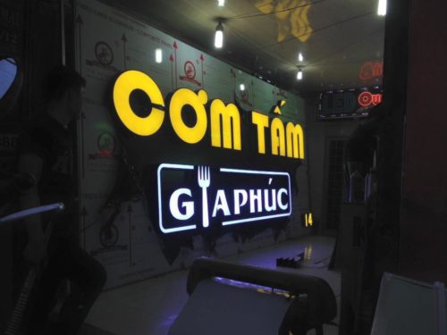 Thi Công Bảng Hiệu Quán Cơm
