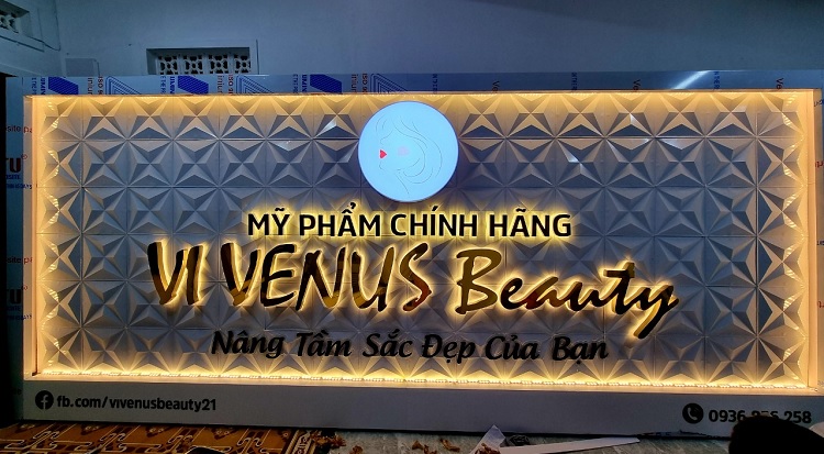 Thi Công Bảng Hiệu Chữ Inox Vàng Gương Đẹp