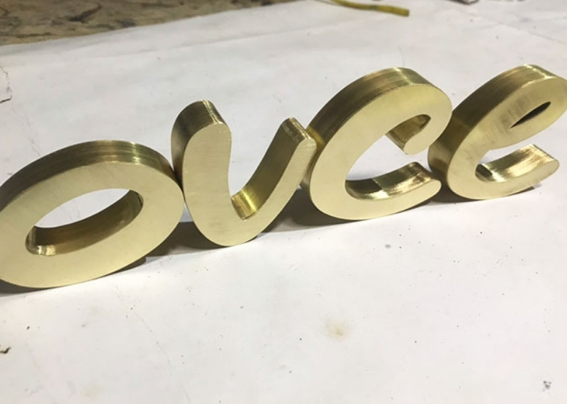 Thi Công Bảng Hiệu Chữ Nổi 3D Đẹp