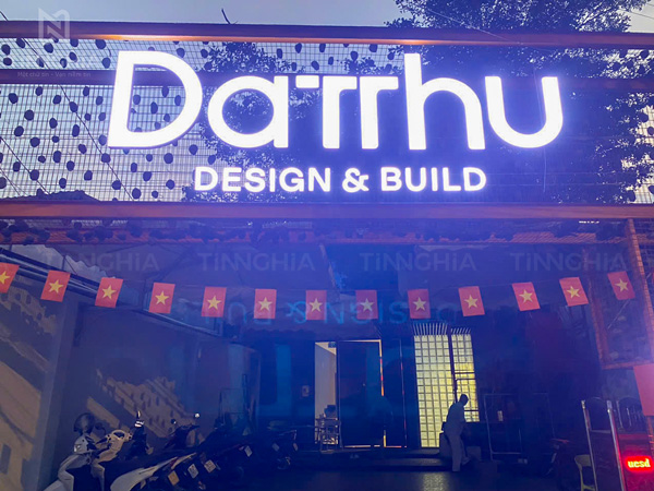 Thiết Kế Bảng Hiệu Chữ Nổi Mica LED Đẹp