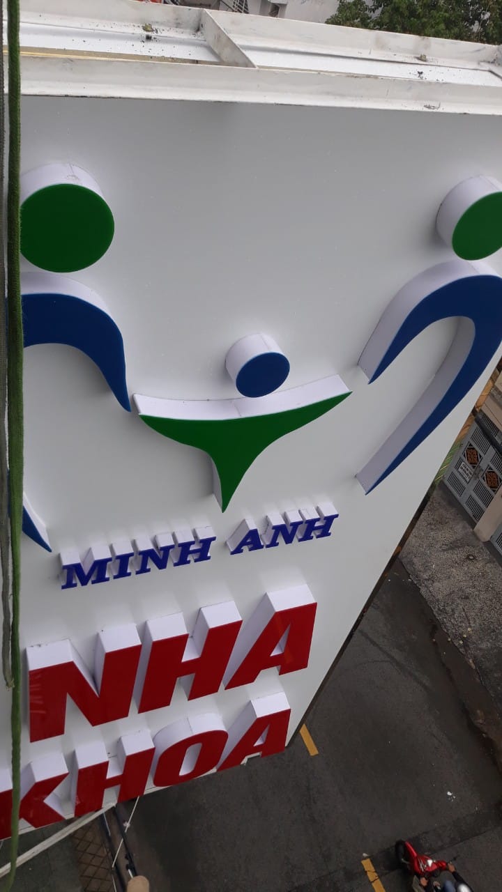 Thi Công Bảng Hiệu Phòng Khám Đẹp
