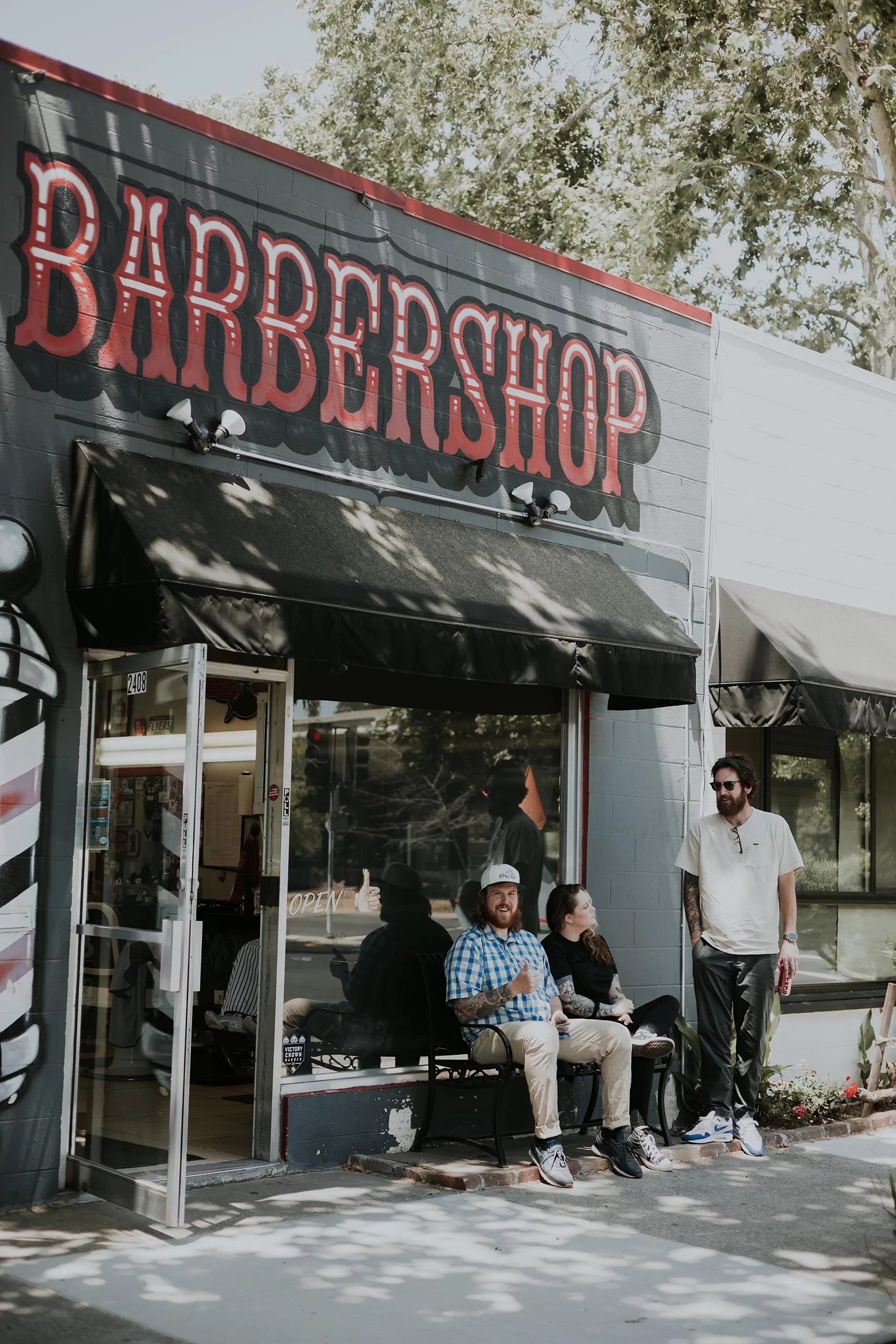 Mẫu Bảng Hiệu Barber Shop Đẹp Năm 2026