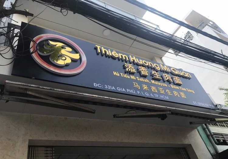 Thi Công Logo Chữ Nổi Mica Đẹp