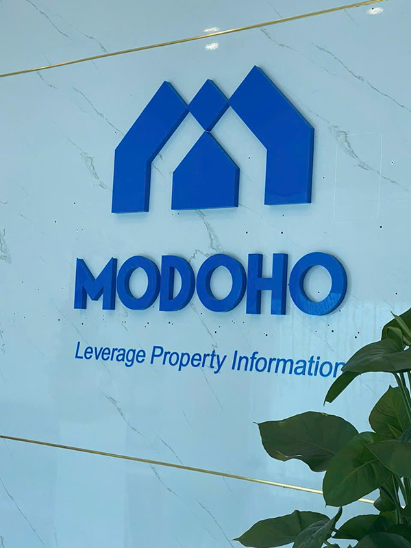 Thiết Kế Logo Chữ Nổi Mica Đẹp