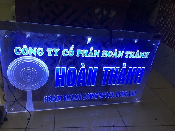 Mẫu Logo Chữ Nổi Mica Đẹp